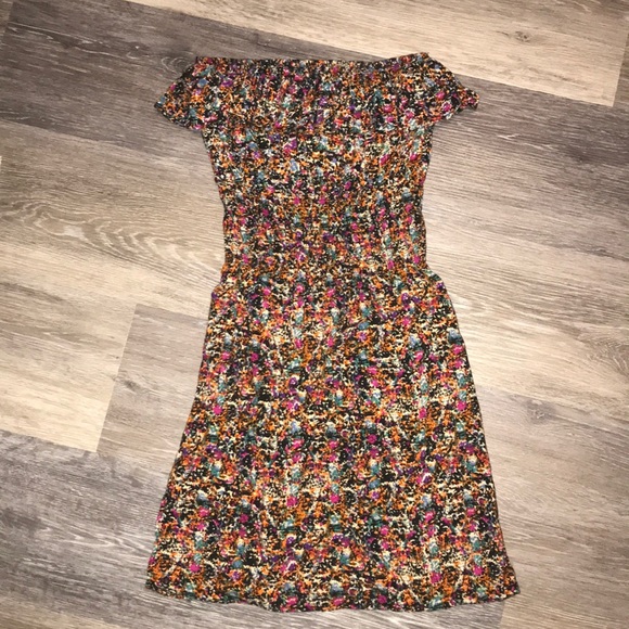 Dresses & Skirts - Strapless Dress